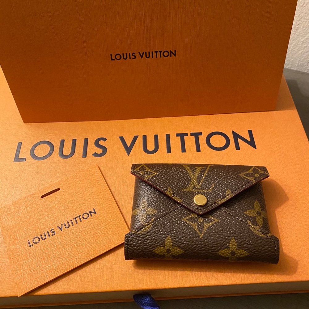 Louis Vuitton Small Kirigami Pochette